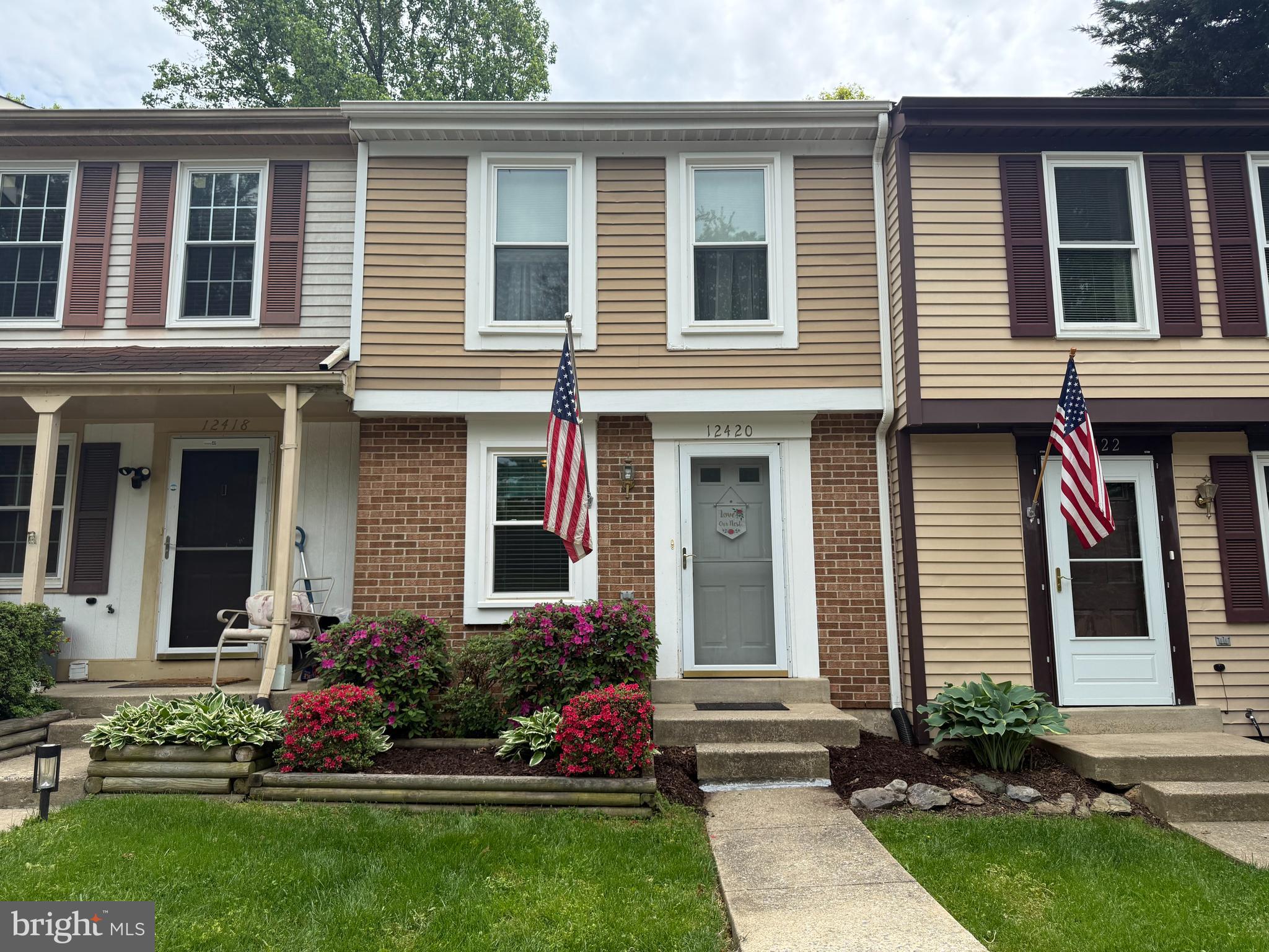 GUNNERS LAKE VILLAGE - Residential