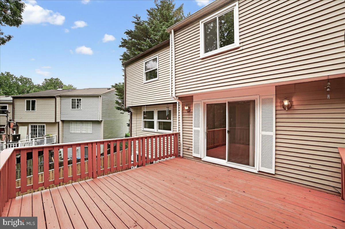 GUNNERS LAKE VILLAGE - Residential