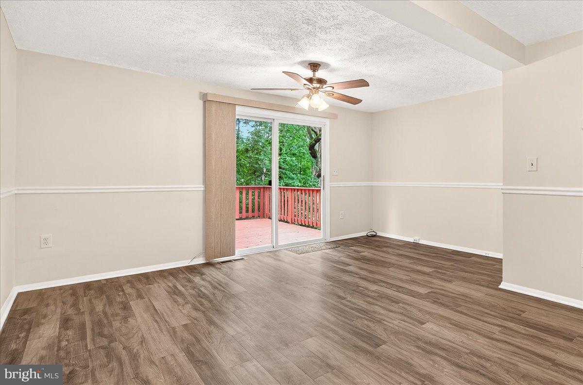 GUNNERS LAKE VILLAGE - Residential