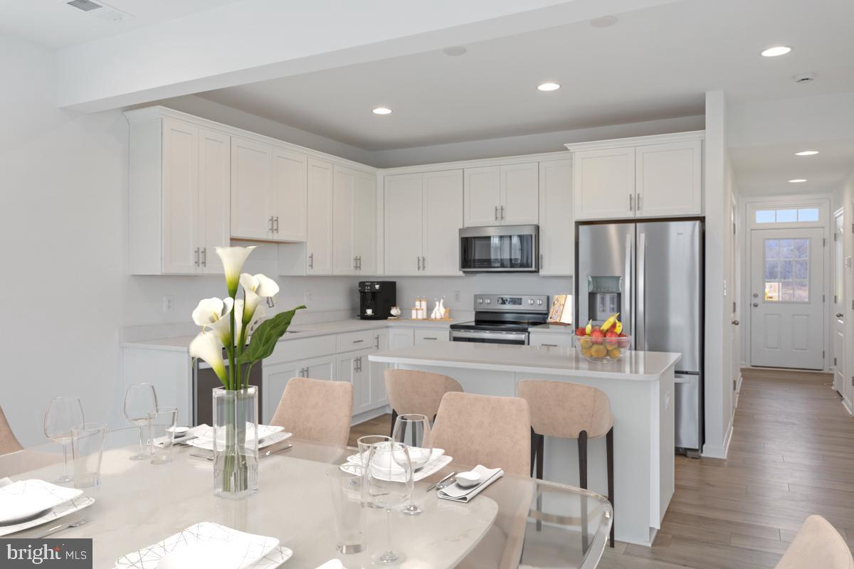 MARTINSBURG STATION - Residential