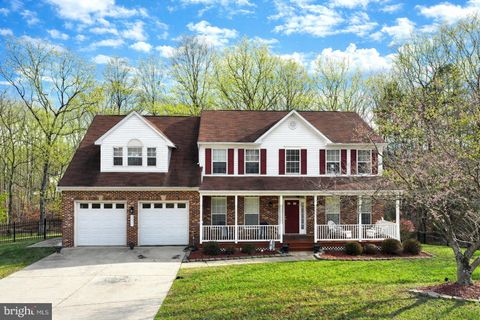 Photo of 13537 Pace Court, WOODBRIDGE, VA 22193 (MLS # VAPW2111276)