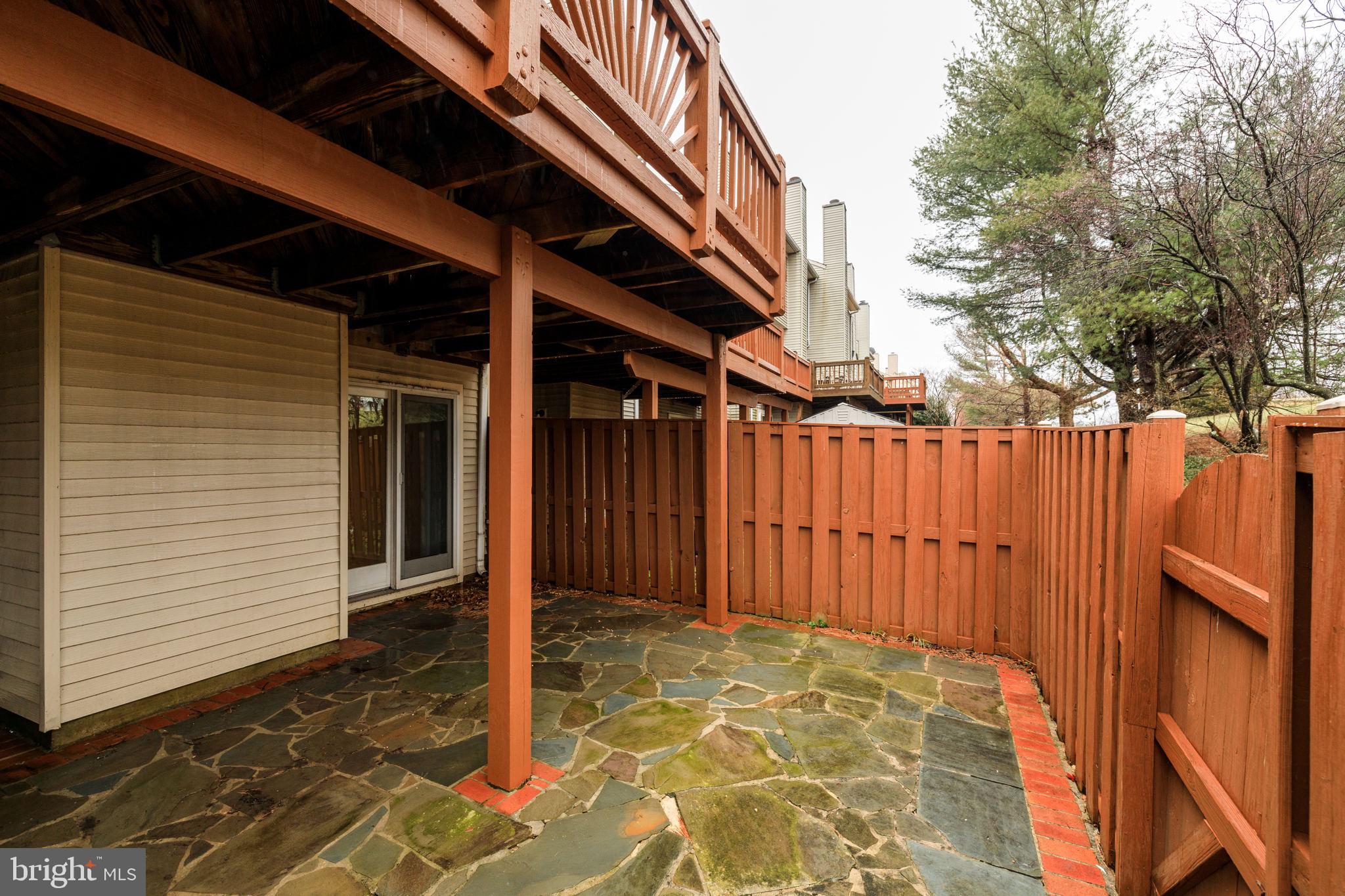 LANDSDOWNE - Residential Lease