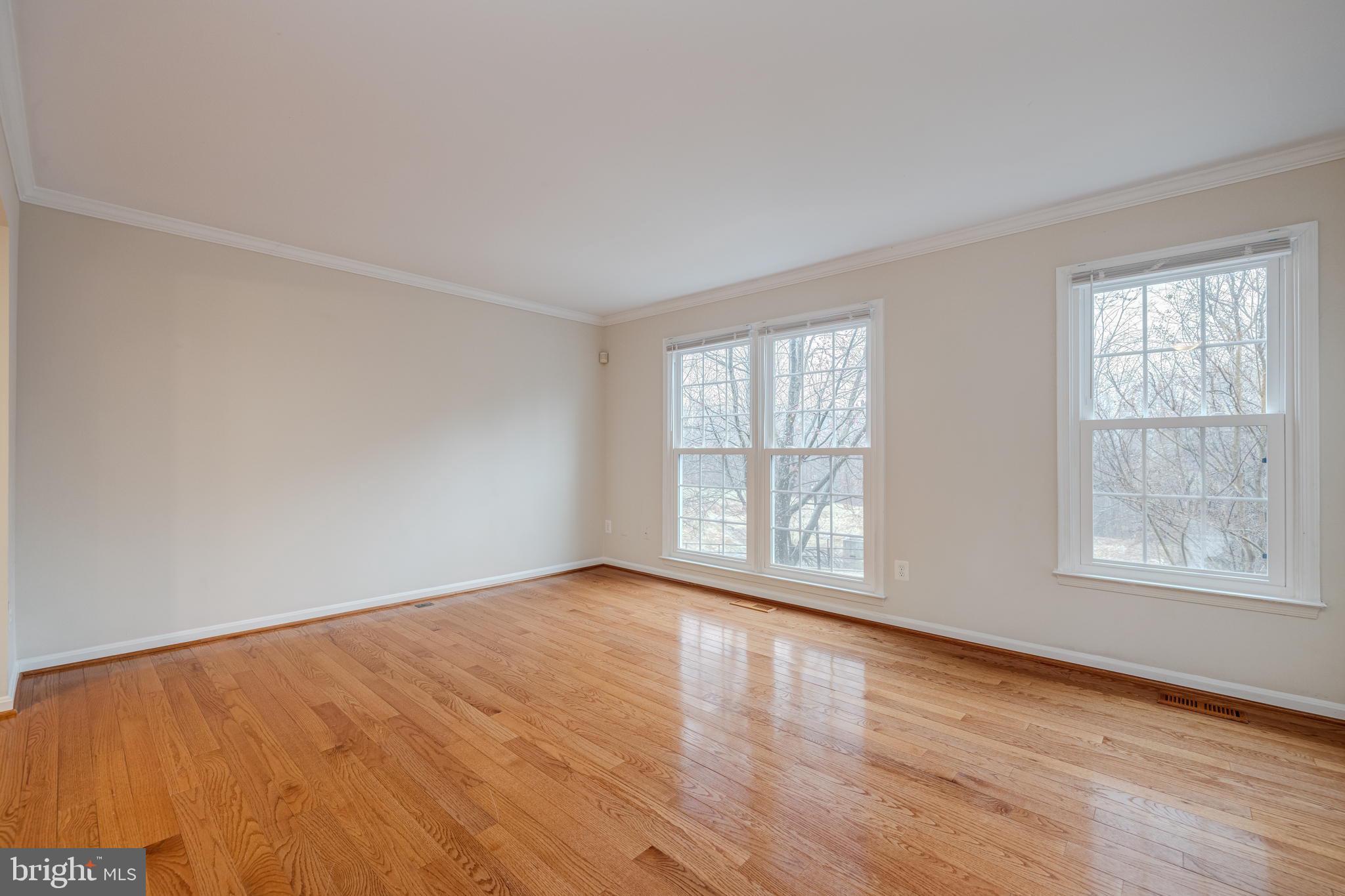 LANDSDOWNE - Residential Lease