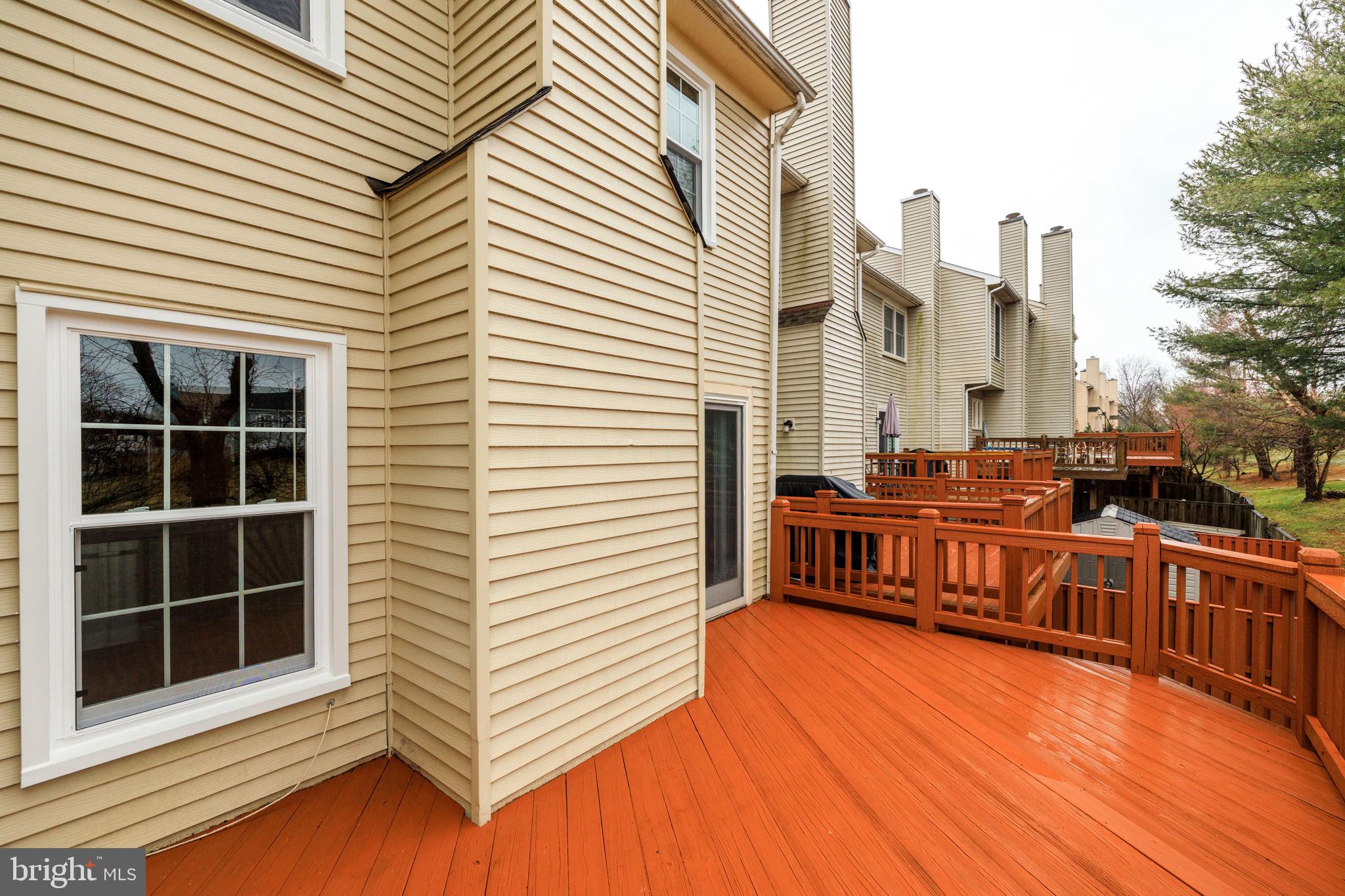 LANDSDOWNE - Residential Lease