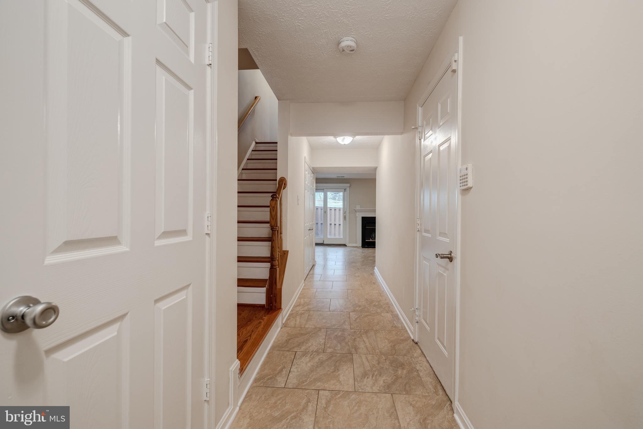 LANDSDOWNE - Residential Lease