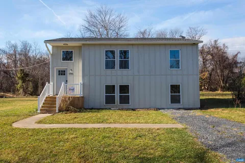 1795 Avon Rd, Afton, VA MLS: 666145