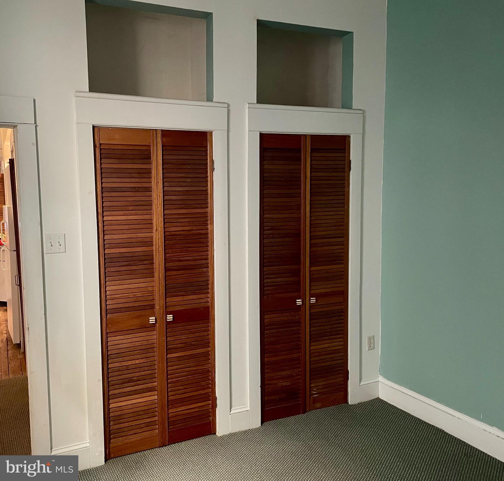 FAIRMOUNT - Residential Lease