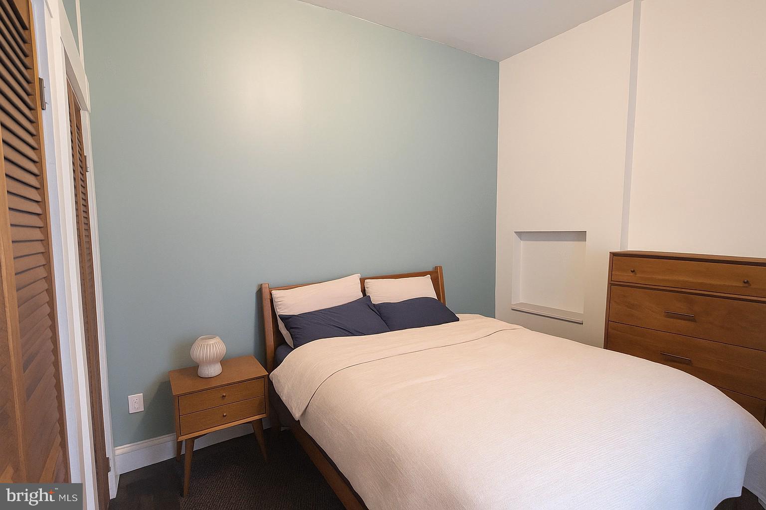 FAIRMOUNT - Residential Lease