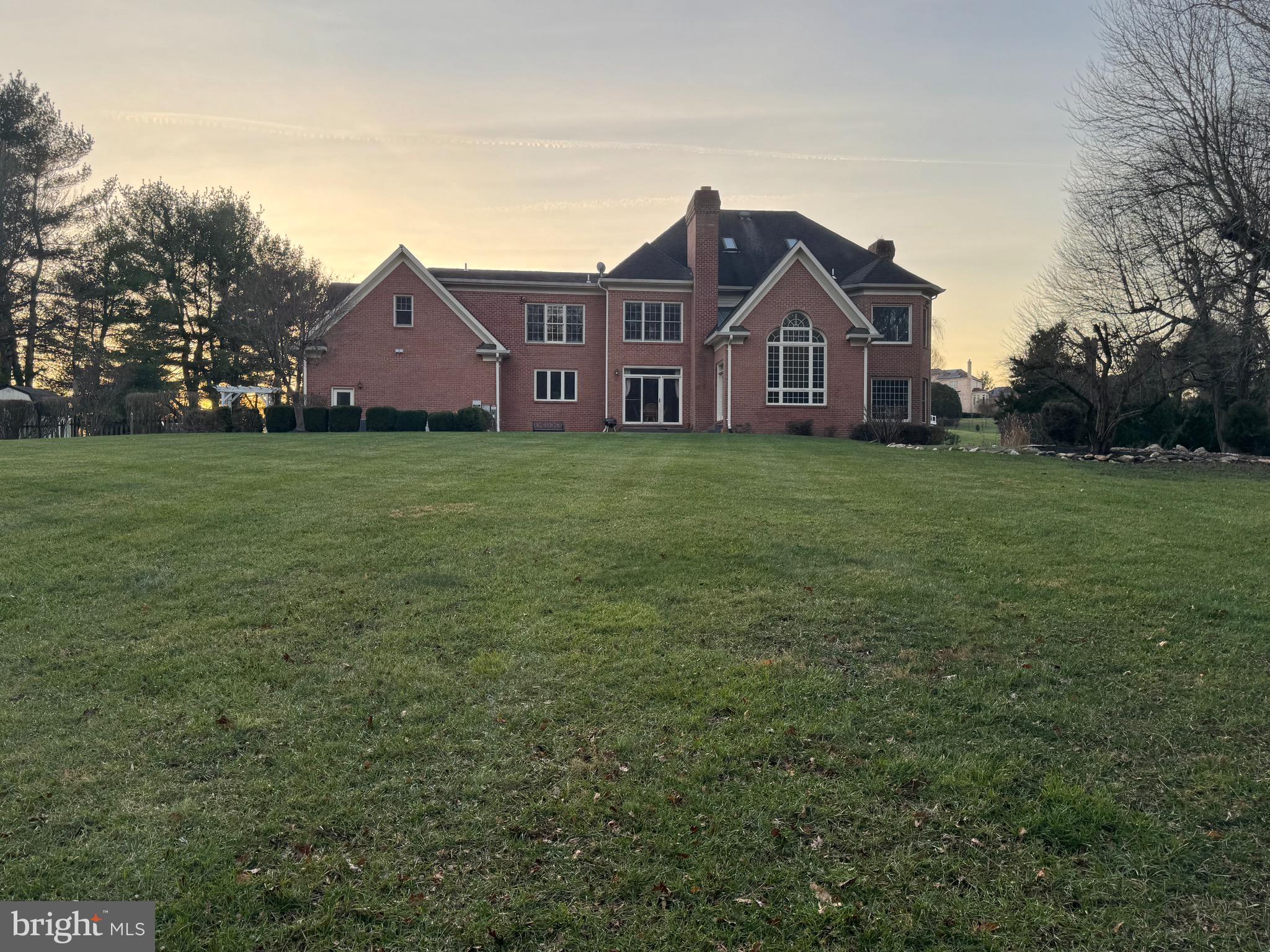 FULTON HILL - Residential