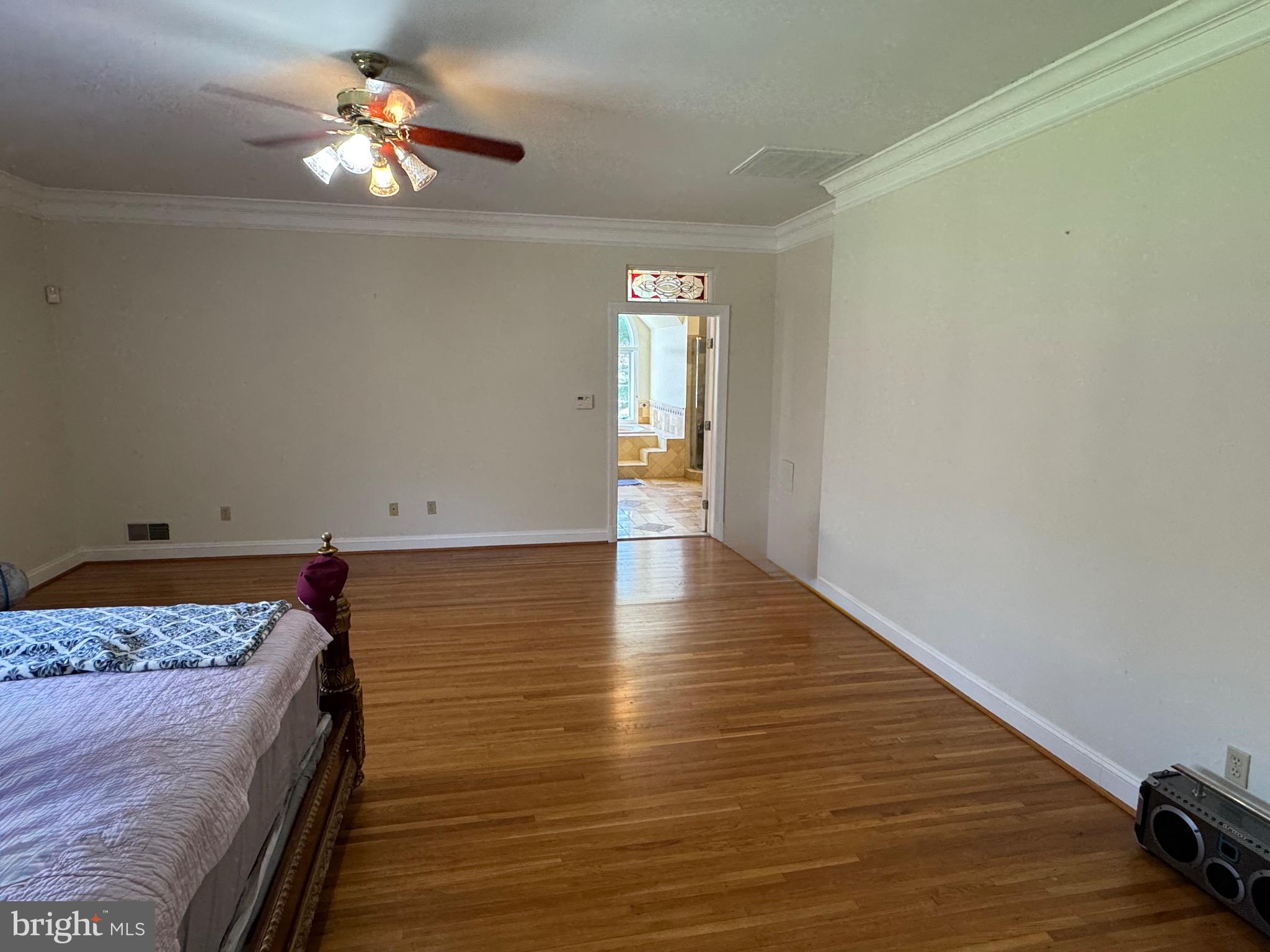 FULTON HILL - Residential