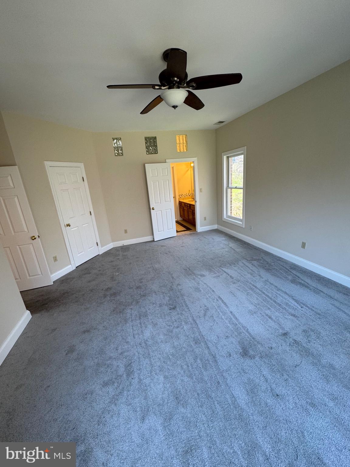 FULTON HILL - Residential