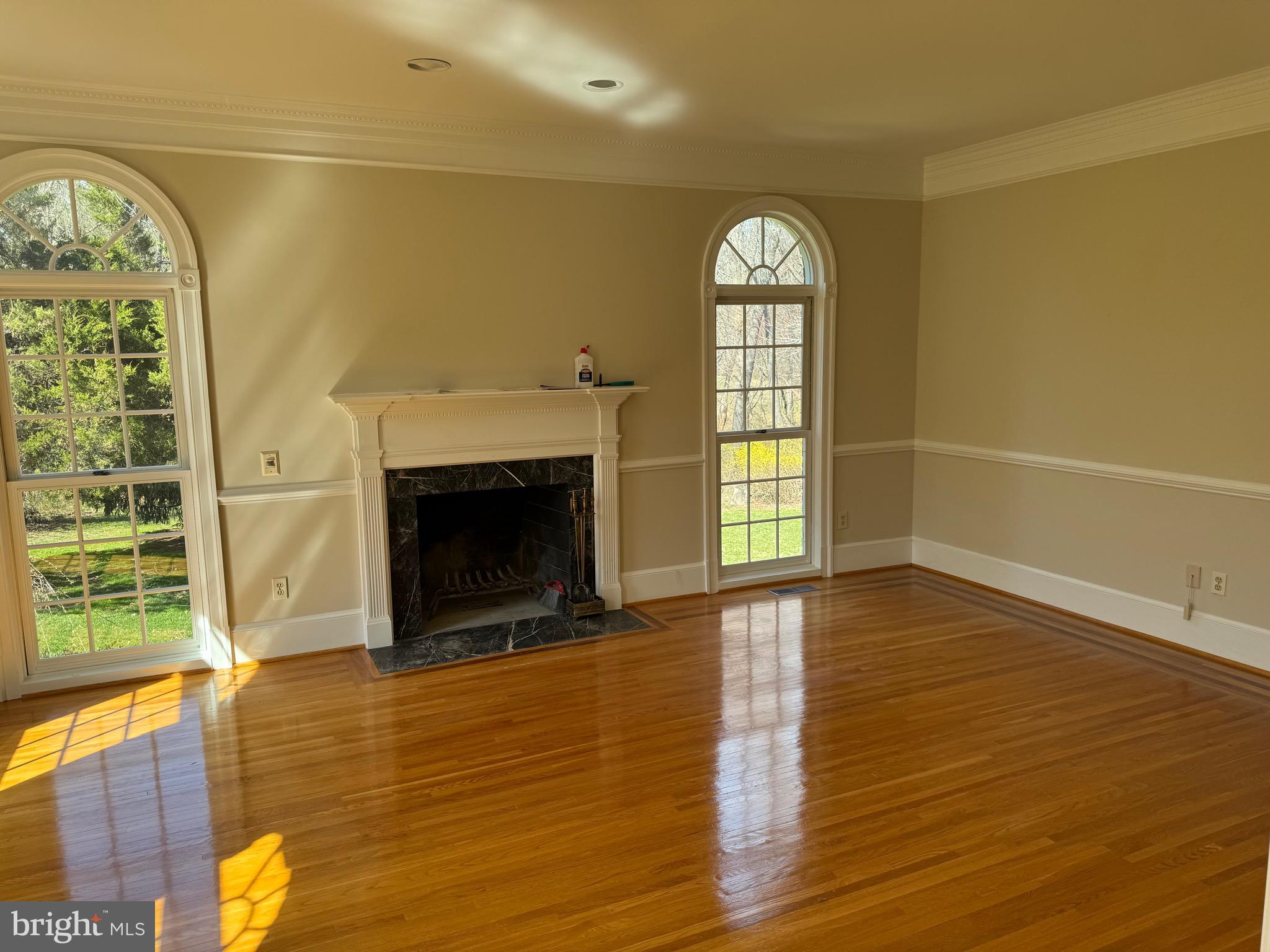 FULTON HILL - Residential