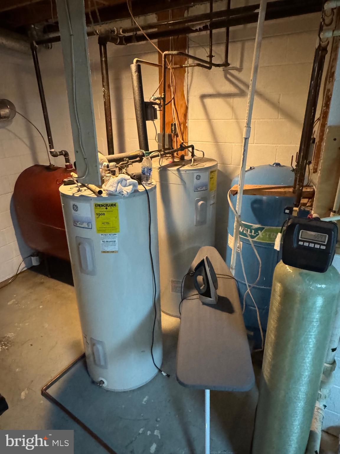 FULTON HILL - Residential