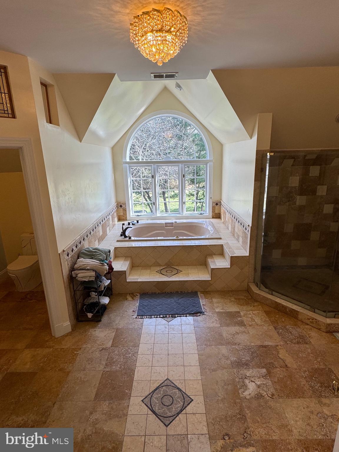 FULTON HILL - Residential