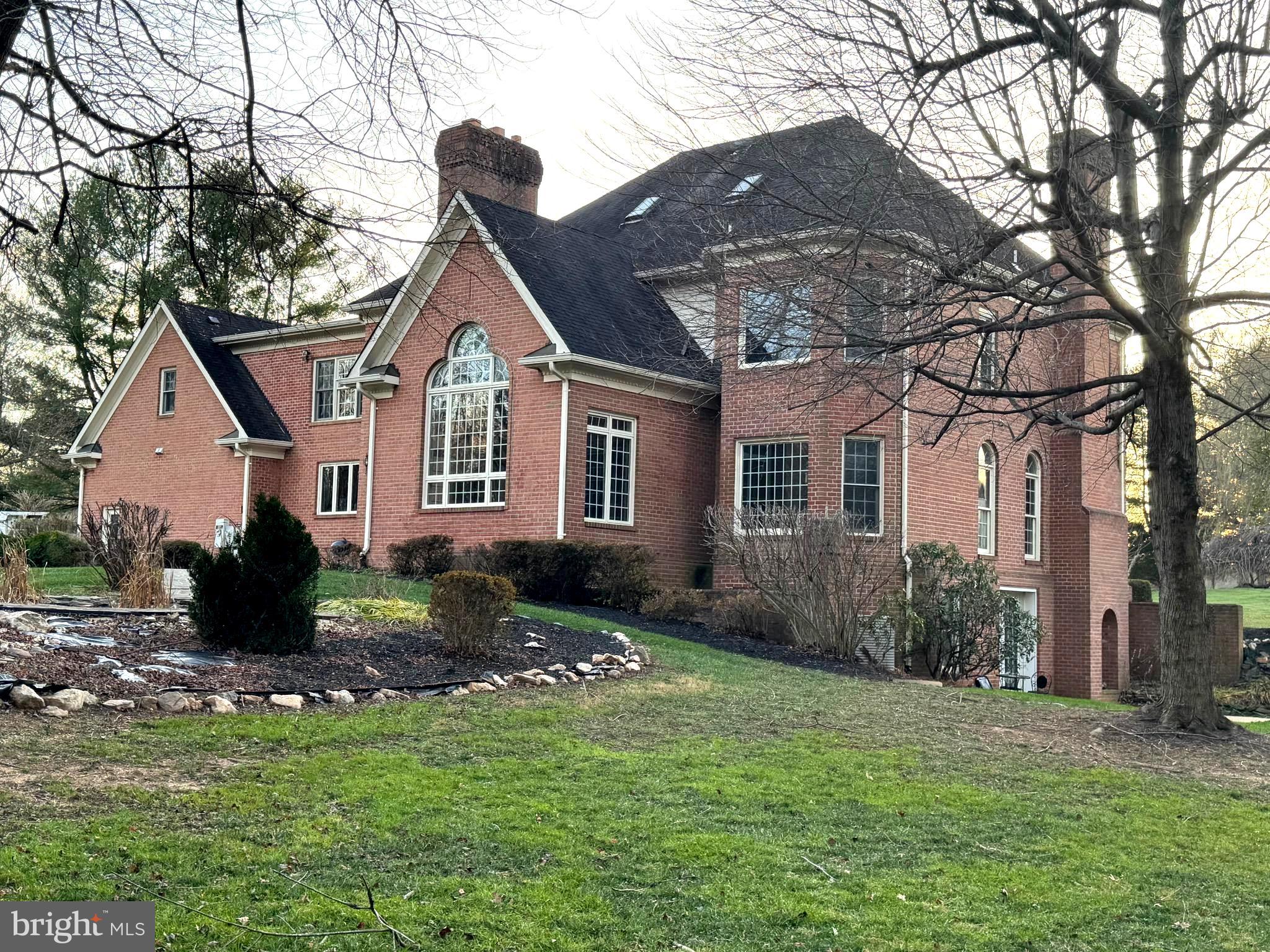 FULTON HILL - Residential