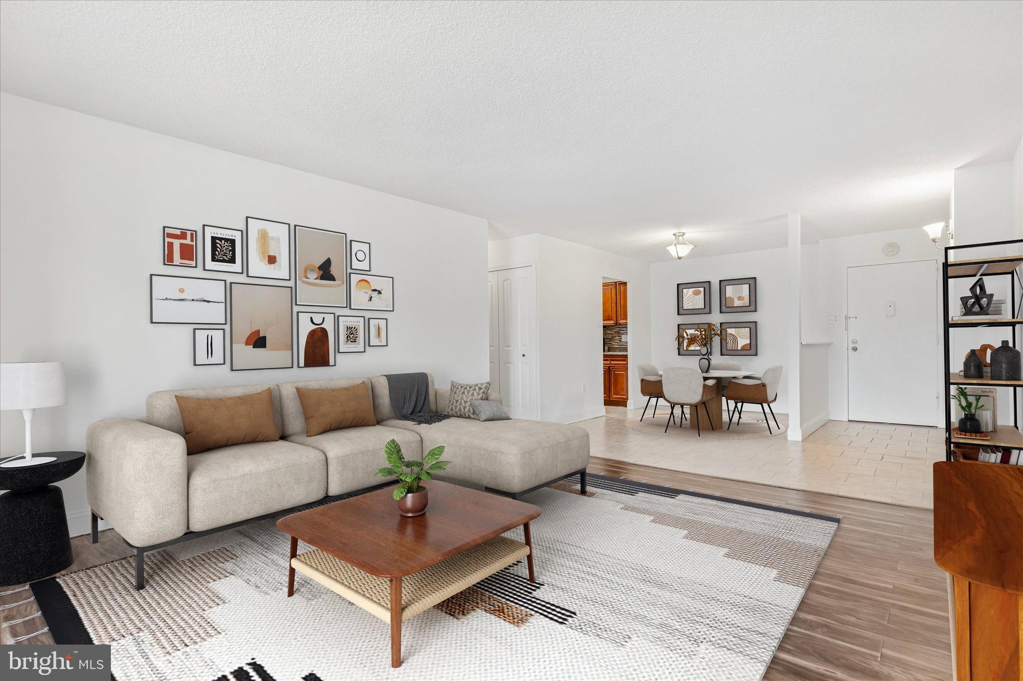 PLYMOUTH HILLS - Residential