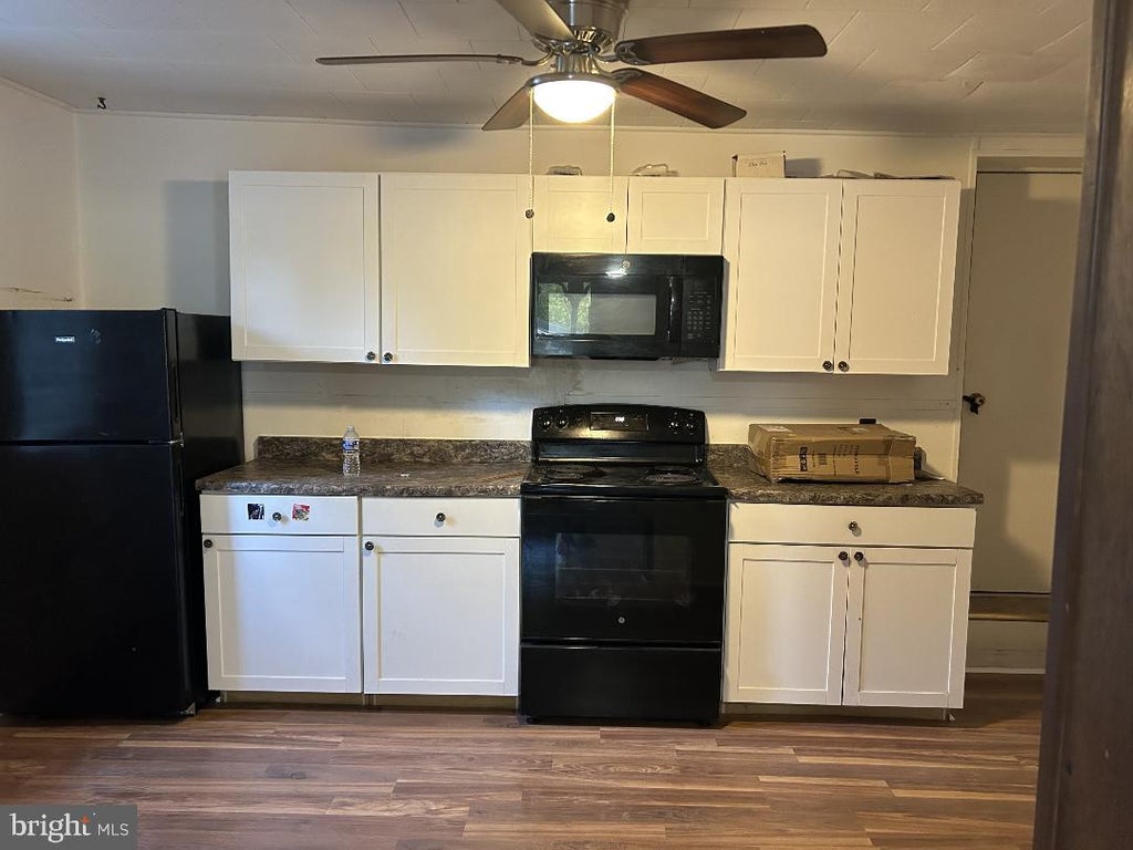 Photo of 746 W Lincoln Highway, COATESVILLE, PA 19320 (MLS # PACT2125866)