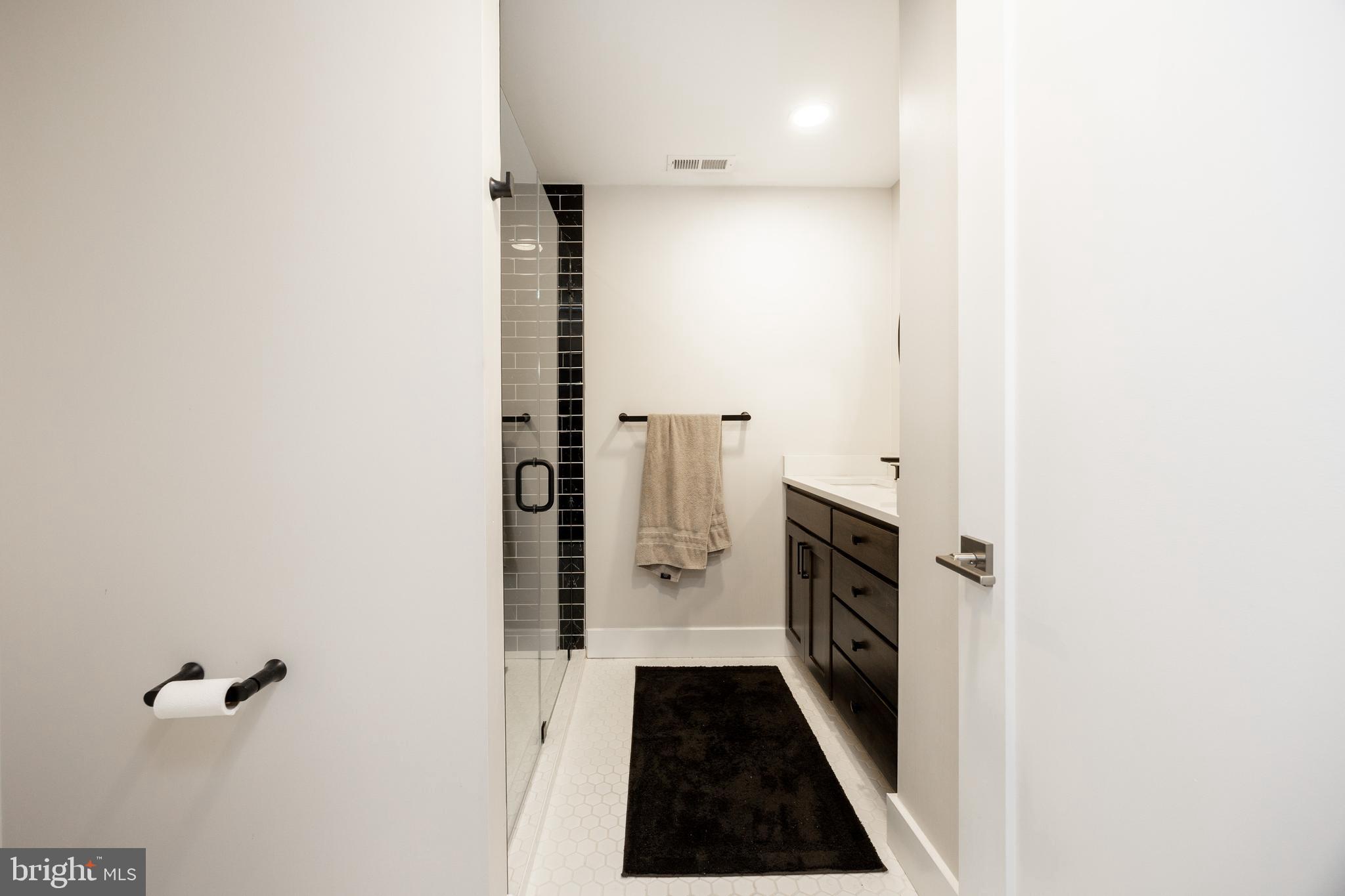 REGENCY AT KIMBER GL - Residential