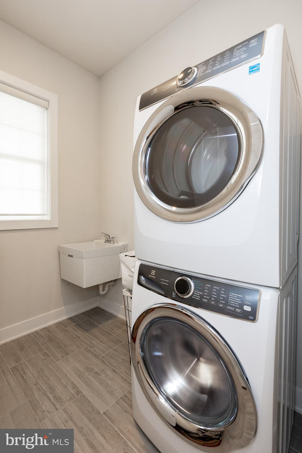 REGENCY AT KIMBER GL - Residential