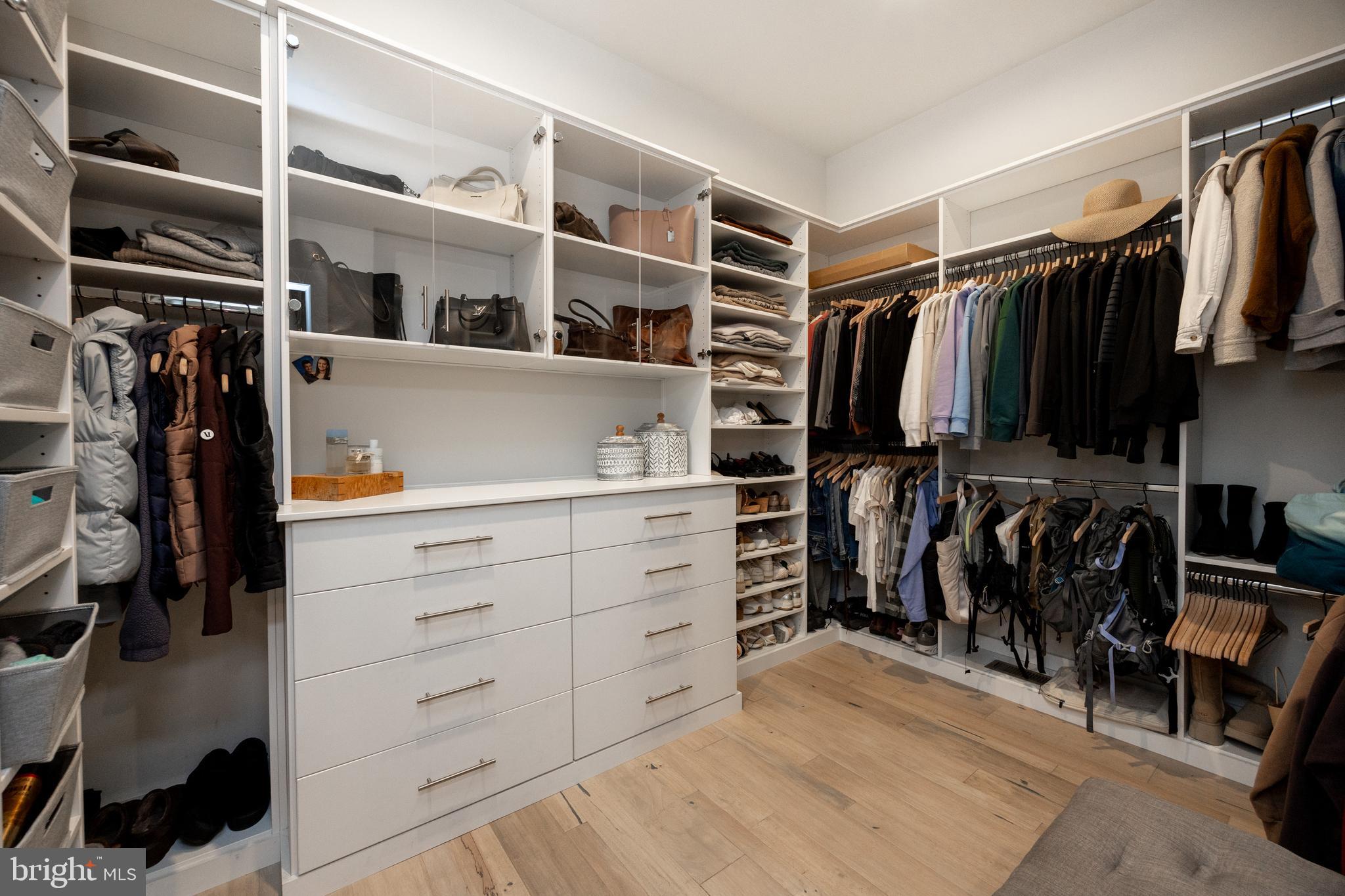 REGENCY AT KIMBER GL - Residential