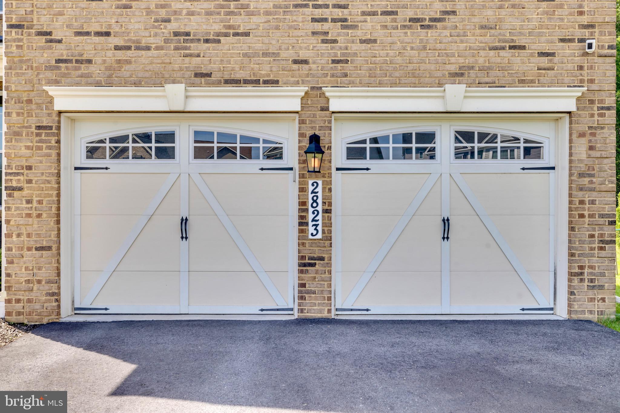 LAUREL RIDGE - Residential