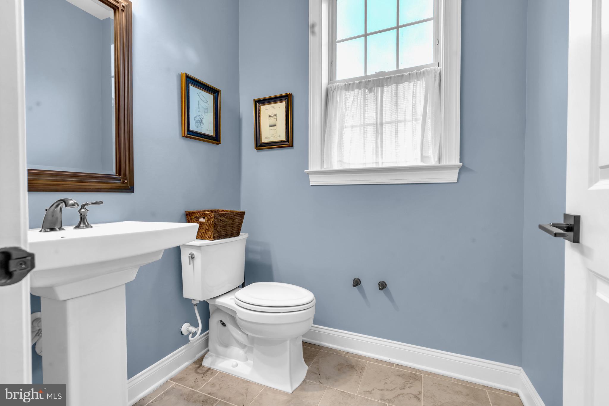 LAUREL RIDGE - Residential