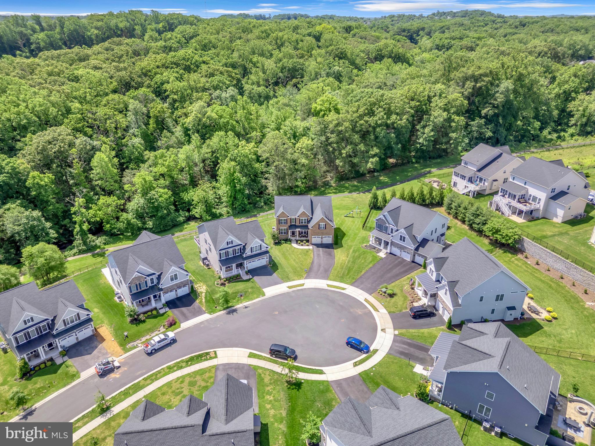 LAUREL RIDGE - Residential