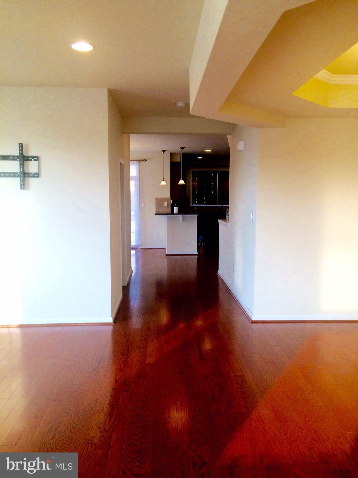 RESIDENCES AT BRAMBLETON - Residential Lease