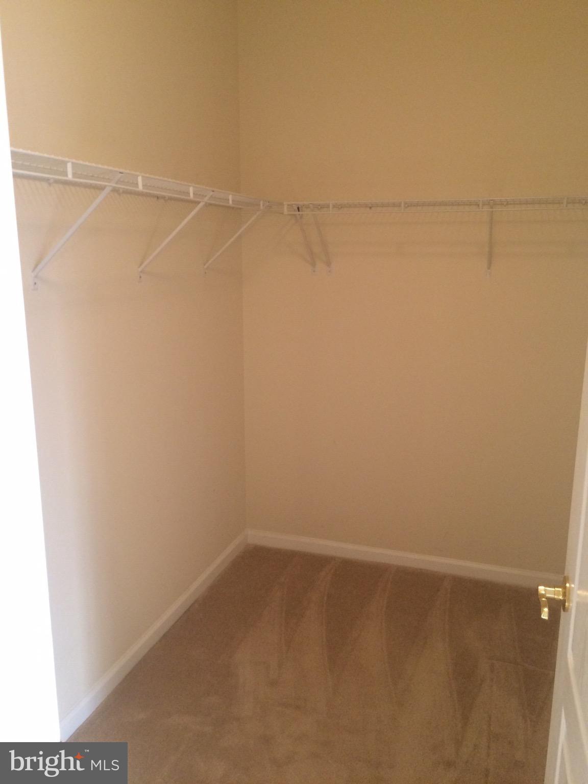 RESIDENCES AT BRAMBLETON - Residential Lease