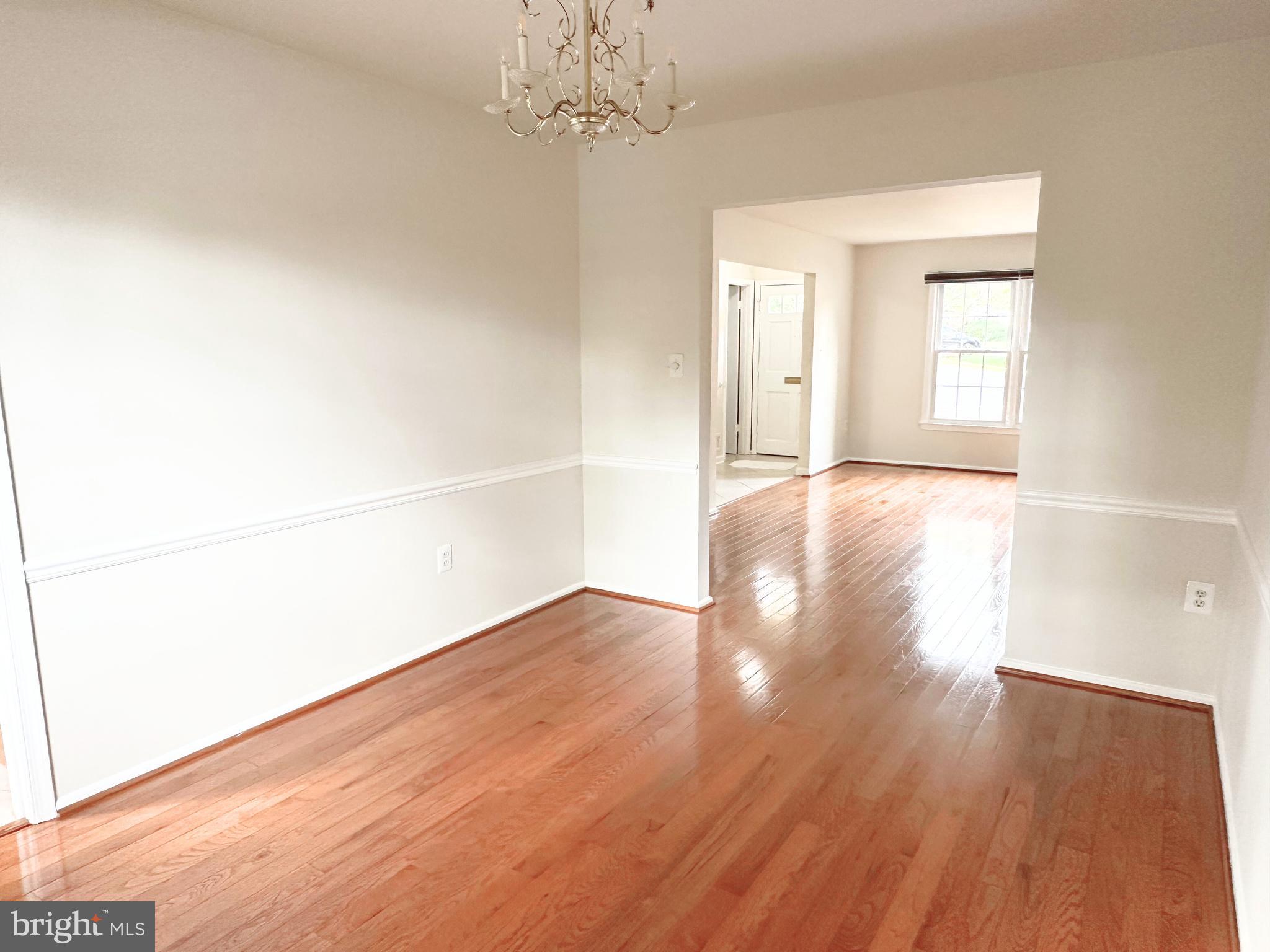 VIENNA COMMONS - Residential Lease