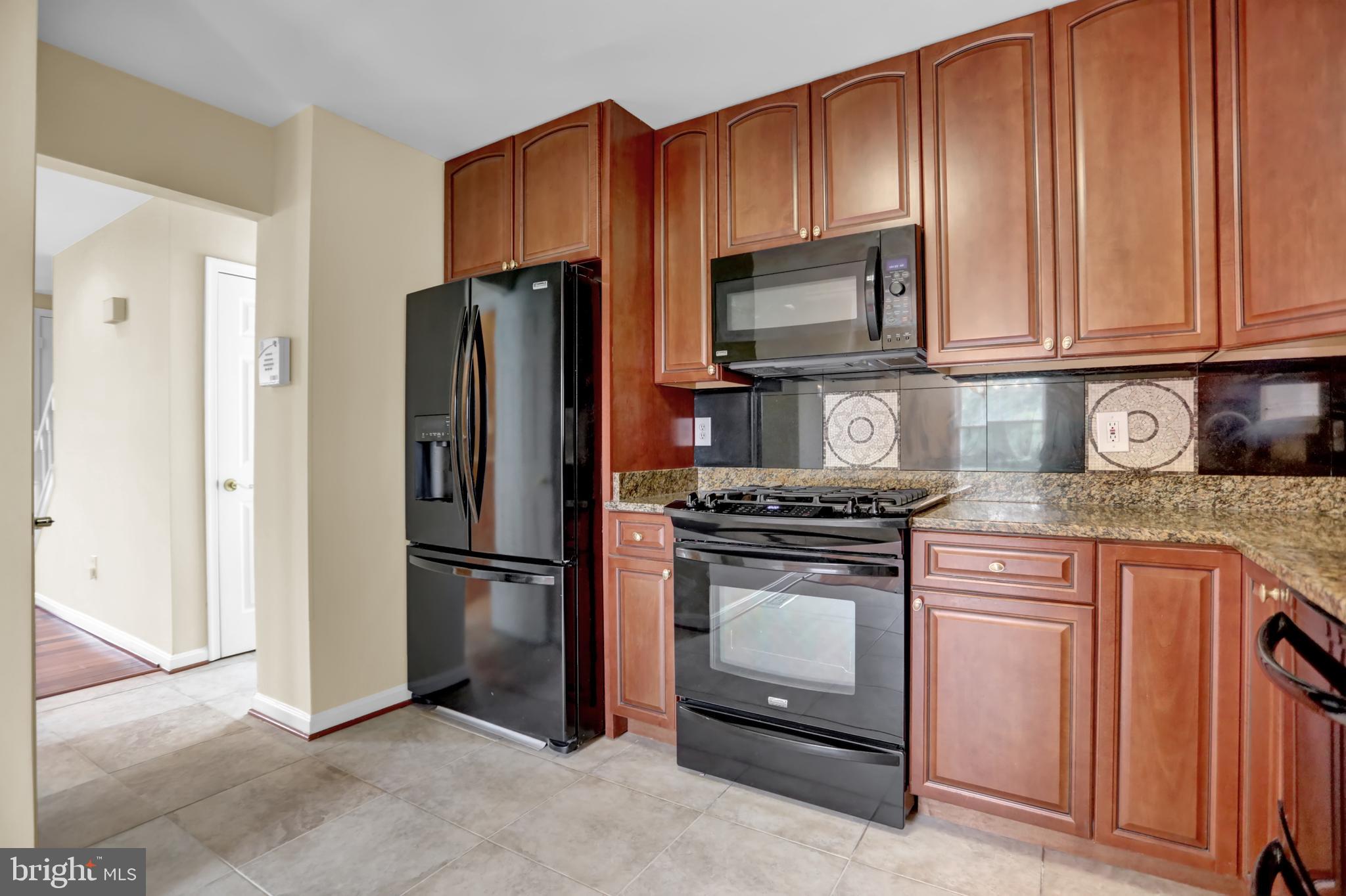 CARLYNN HEIGHTS - Residential