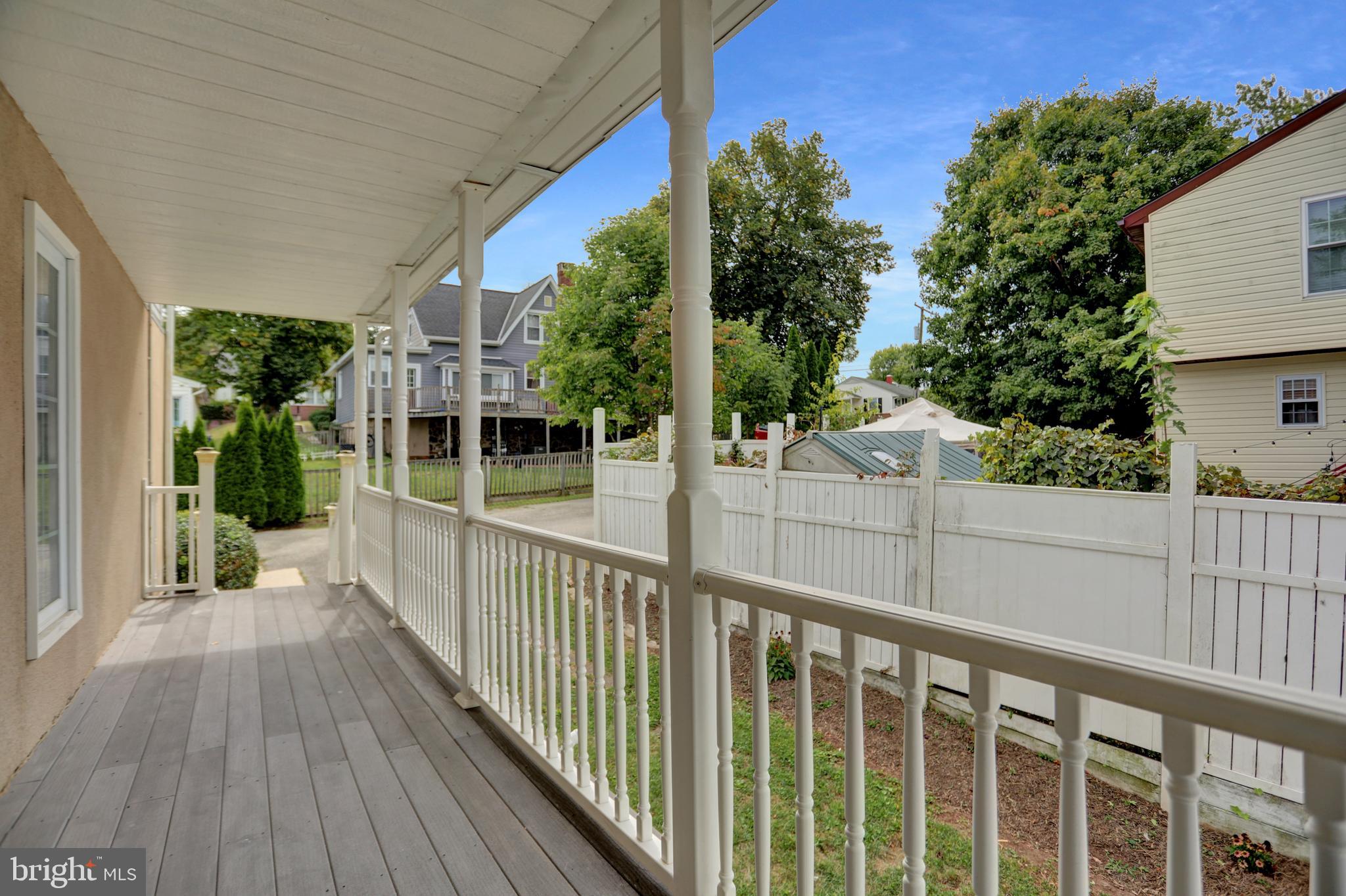 CARLYNN HEIGHTS - Residential