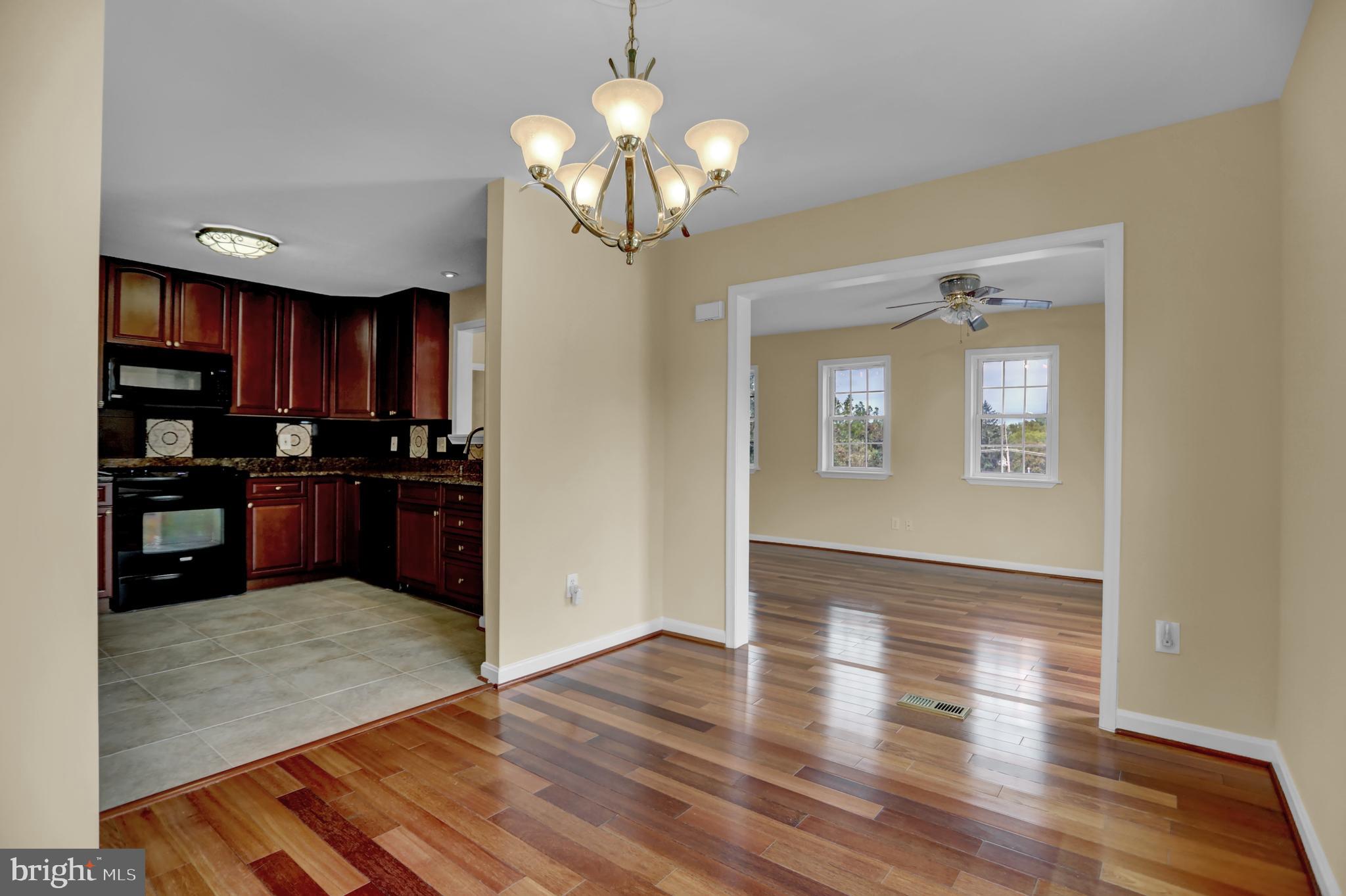 CARLYNN HEIGHTS - Residential