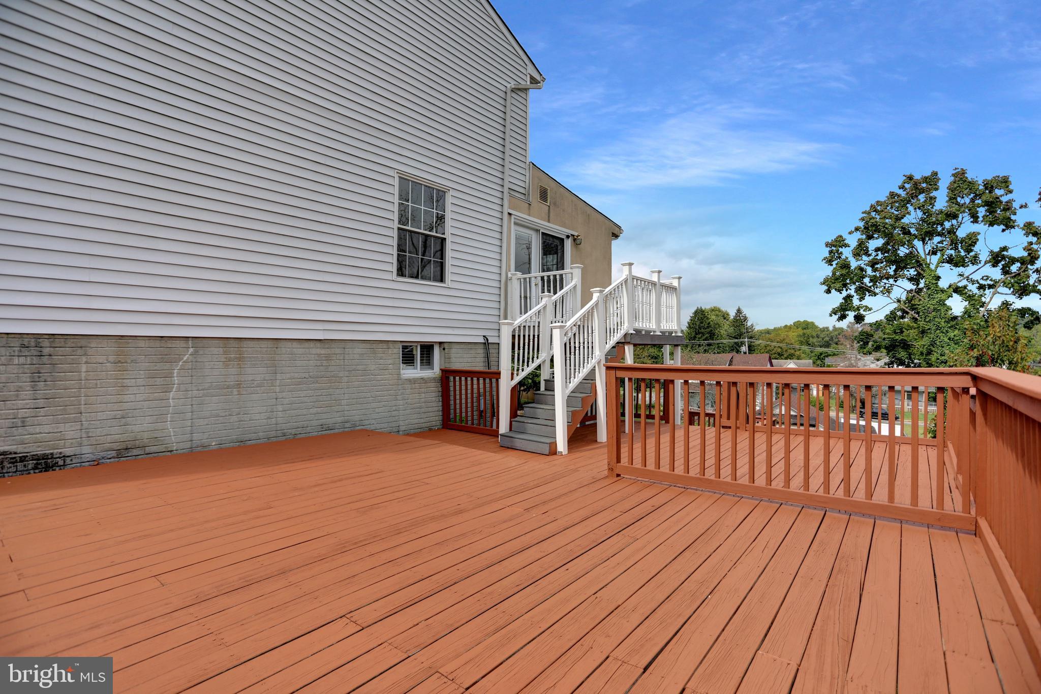 CARLYNN HEIGHTS - Residential