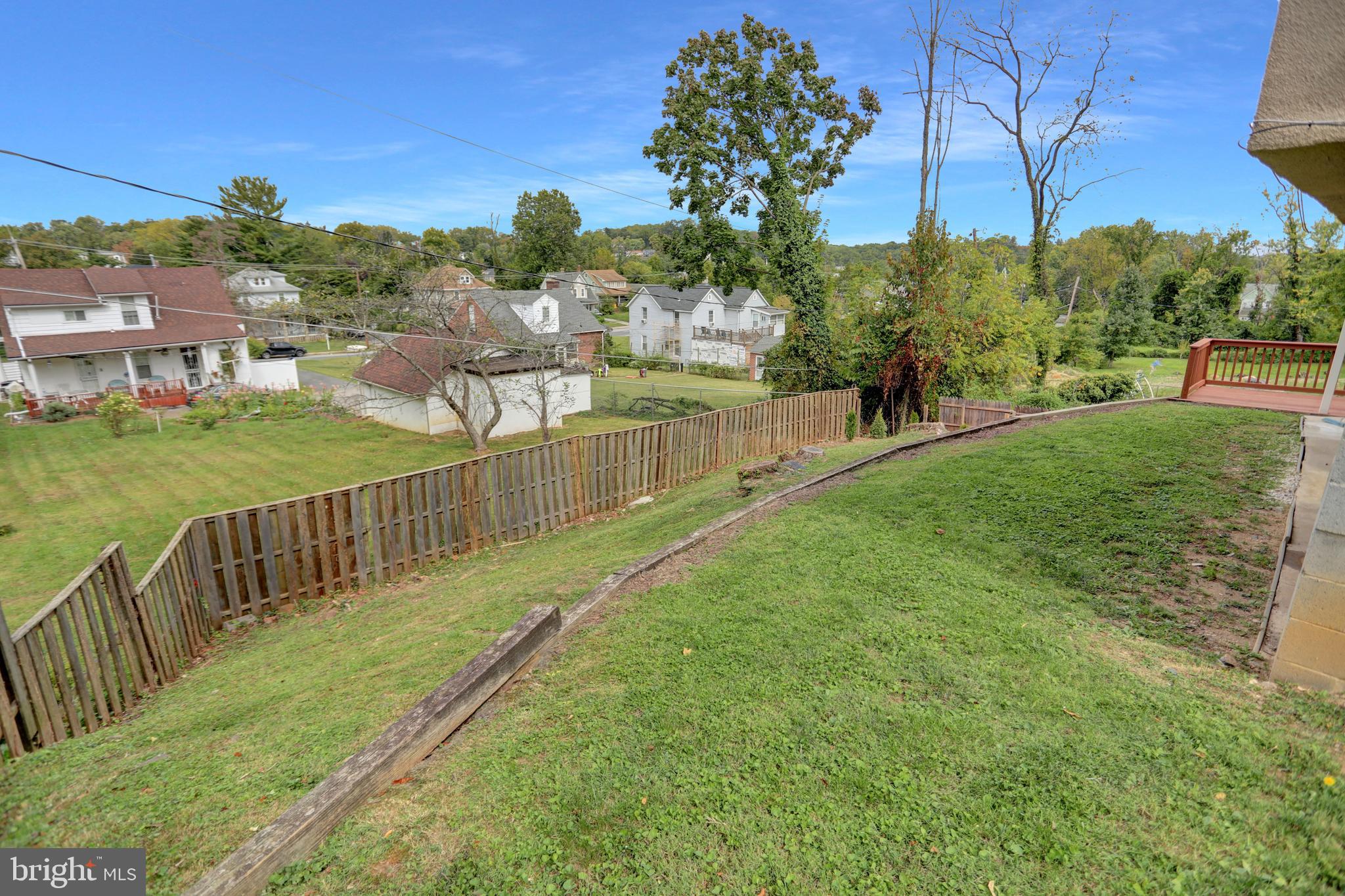 CARLYNN HEIGHTS - Residential