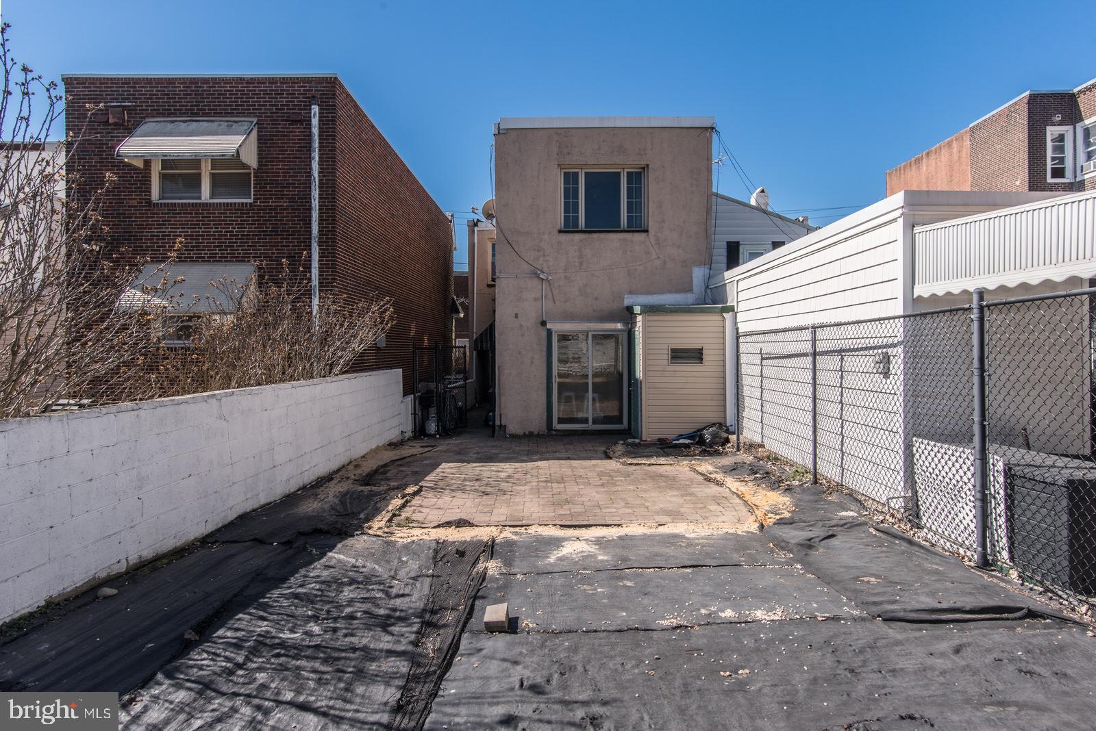 PORT RICHMOND - Residential