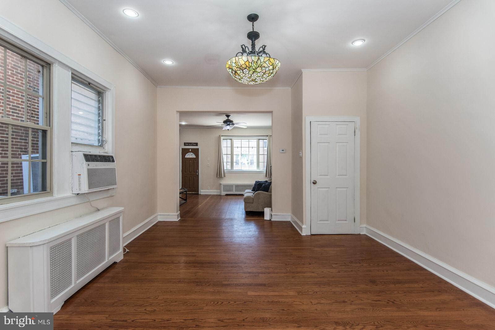 PORT RICHMOND - Residential