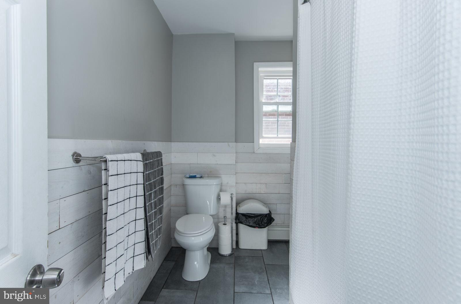 PORT RICHMOND - Residential