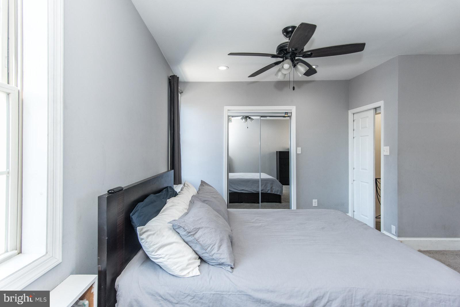 PORT RICHMOND - Residential