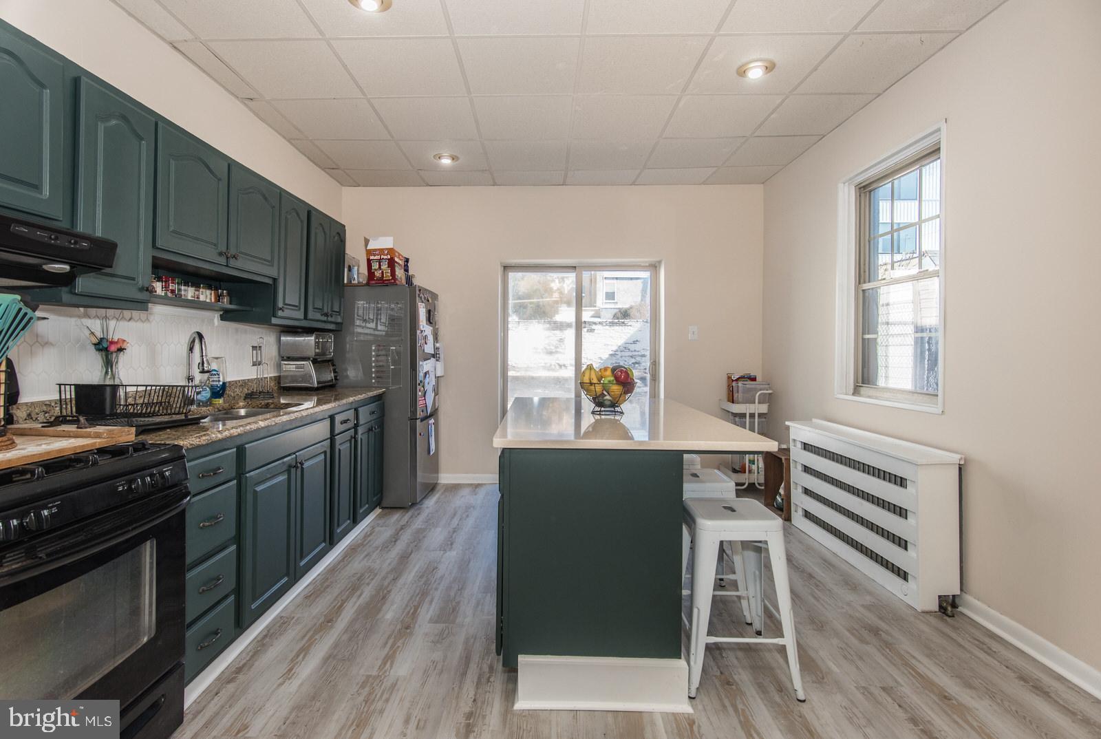 PORT RICHMOND - Residential