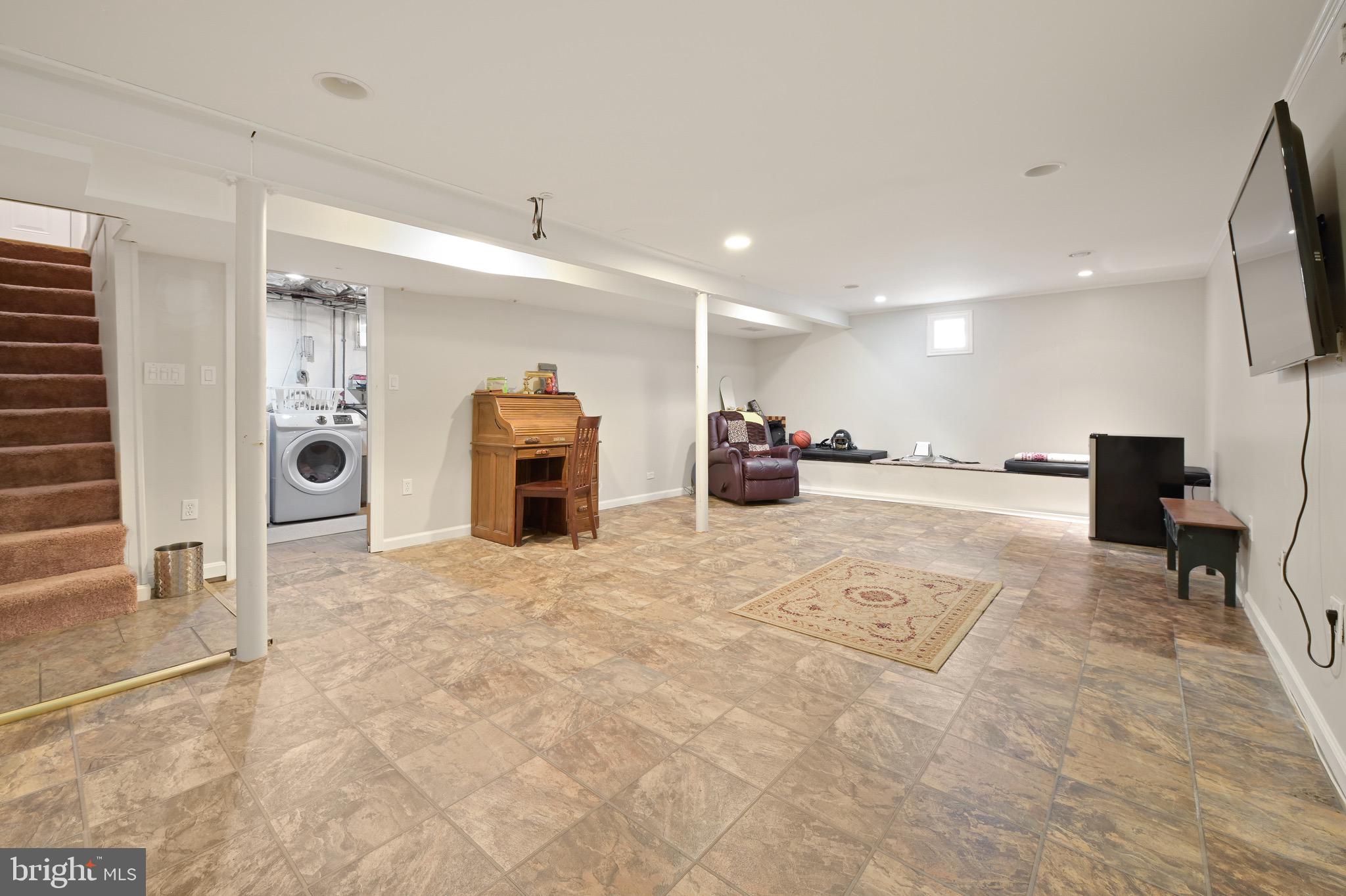 NEWBURG HEIGHTS - Residential