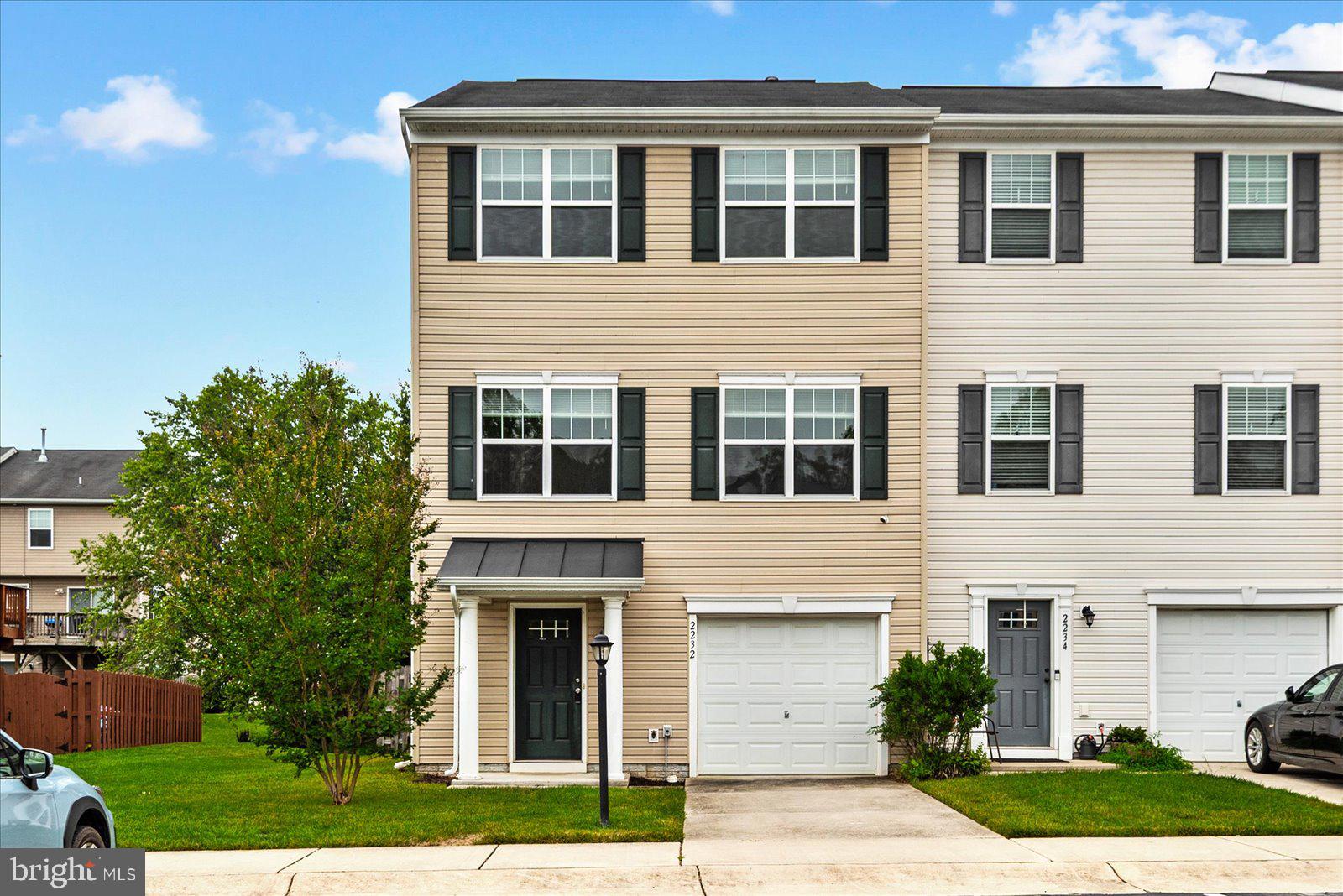 2232 MALLARD LANDING DRIVE