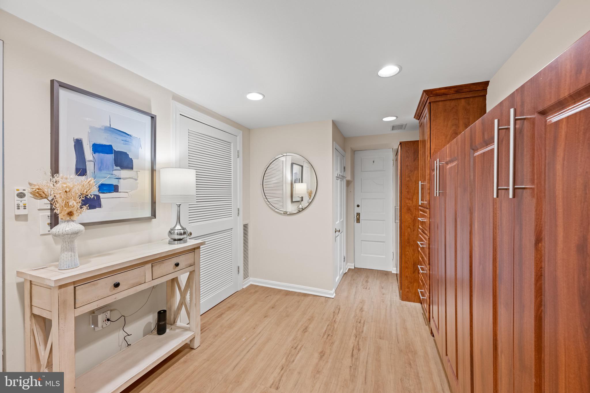 GEORGETOWN - Residential