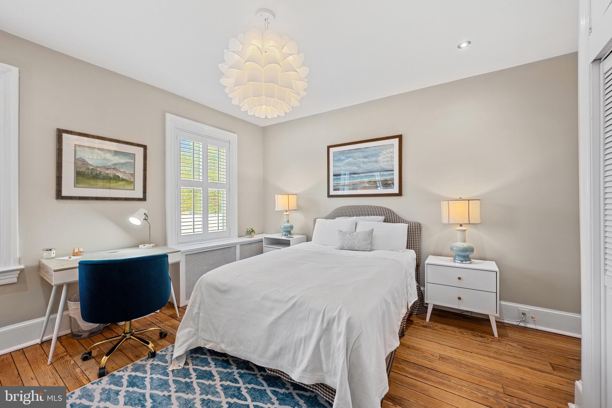 GEORGETOWN - Residential
