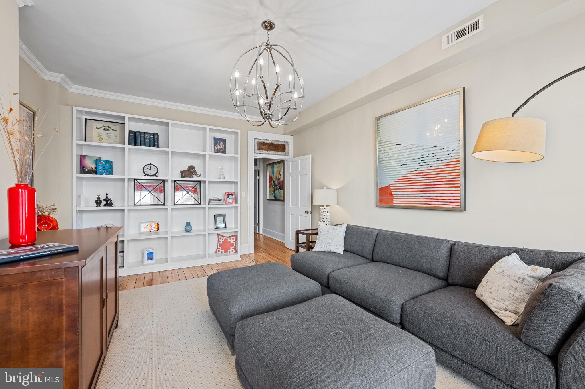GEORGETOWN - Residential