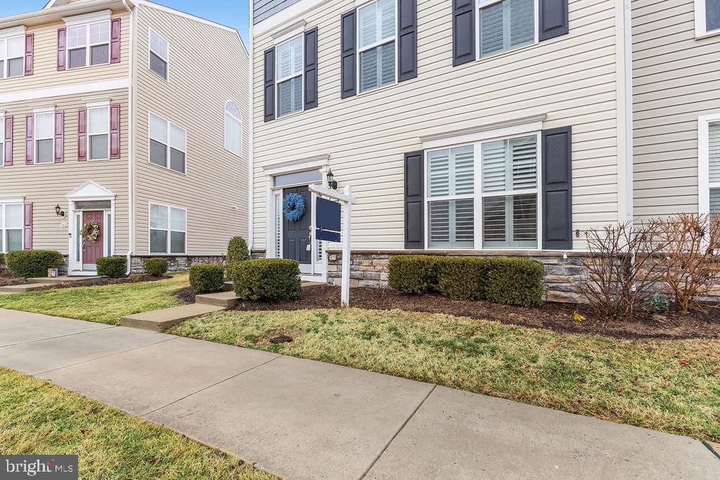 ELLENDALE - Residential