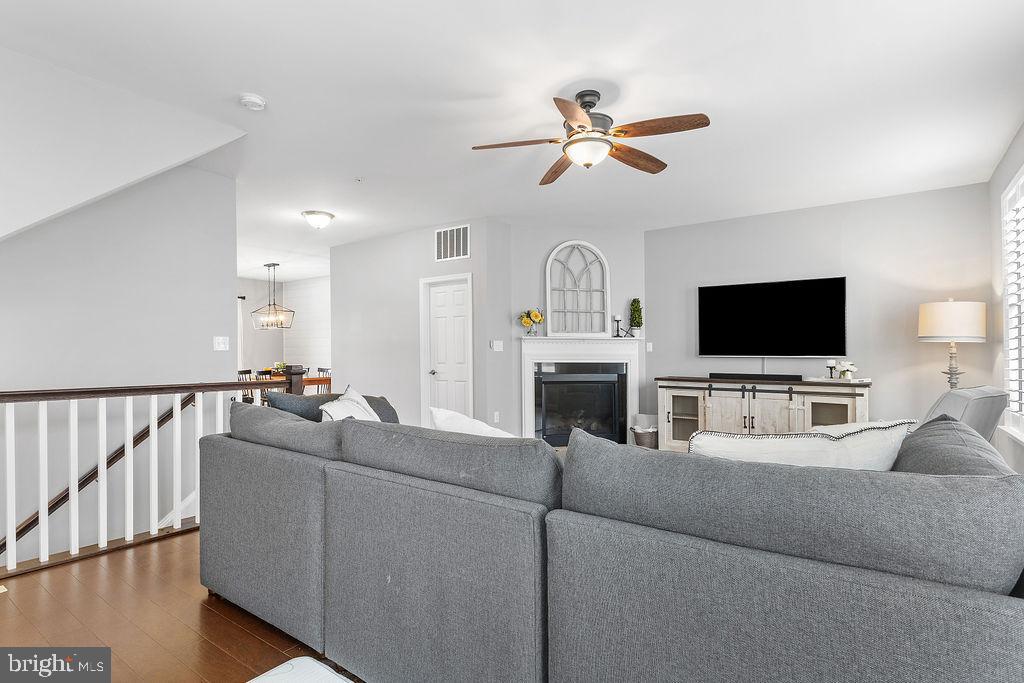 ELLENDALE - Residential