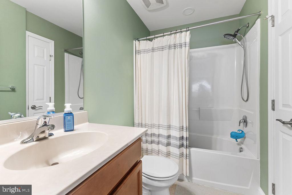 ELLENDALE - Residential