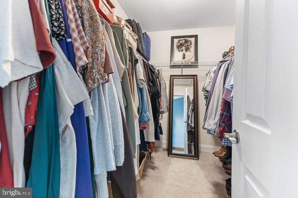 ELLENDALE - Residential