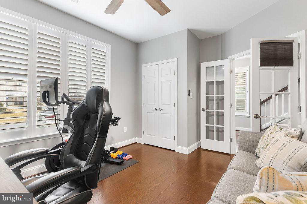 ELLENDALE - Residential